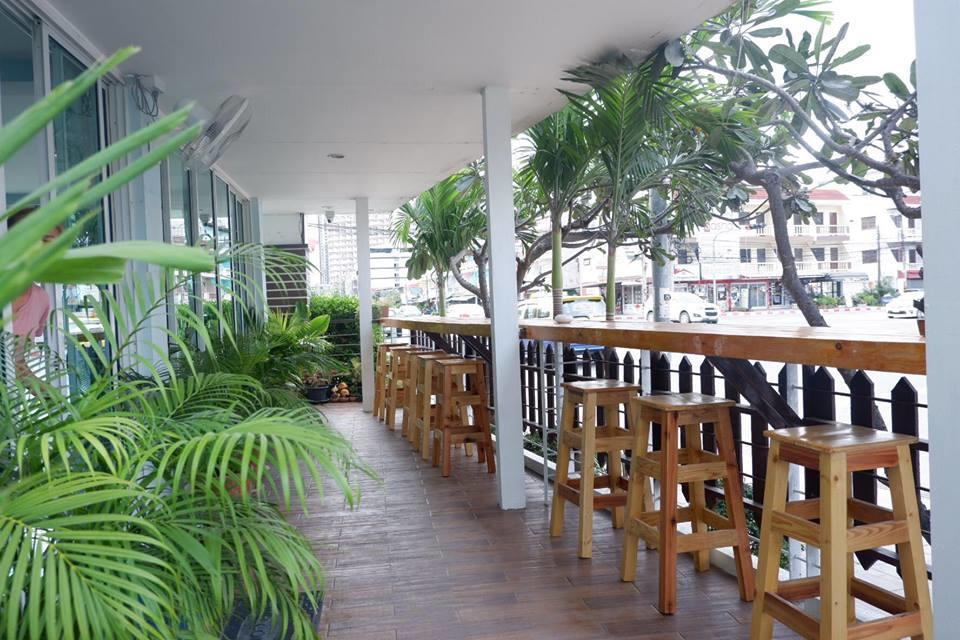 The Circle Residence Praia de Jomtien Exterior foto