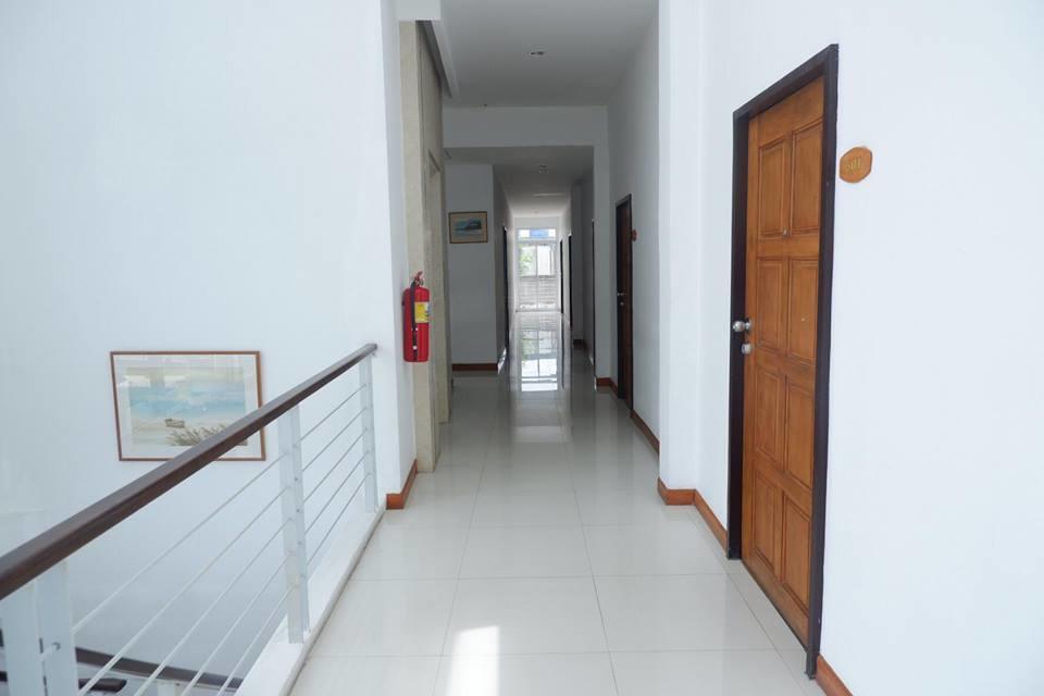 The Circle Residence Praia de Jomtien Exterior foto